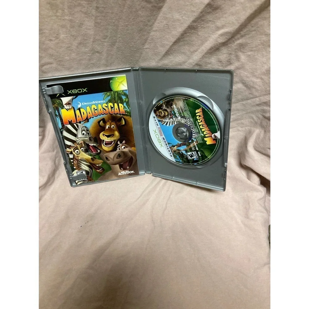 Madagascar Microsoft Xbox Platinum Hits CIB